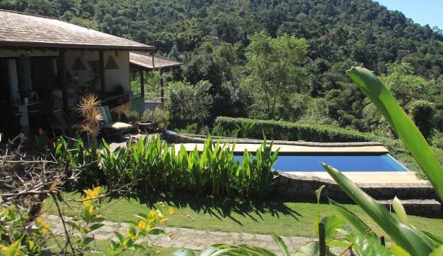 B&B with 2 rooms (for 2-4 people) in the Atlantic Forest and 5 km from the center of Paraty in paraty