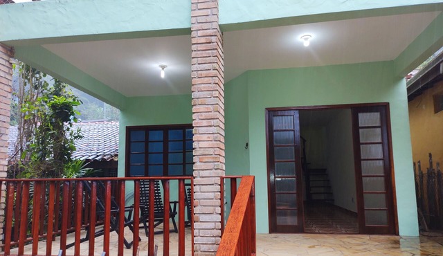 Beach House with a View of Paradise/20 m from the beach in Ubatuba