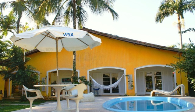 Beachfront house in Guaiúba - 30m from the beach | Guarujá/SP