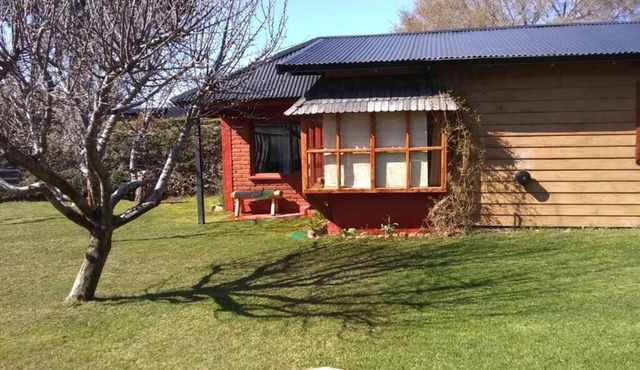 Beautiful Cabin a few meters from the Lake