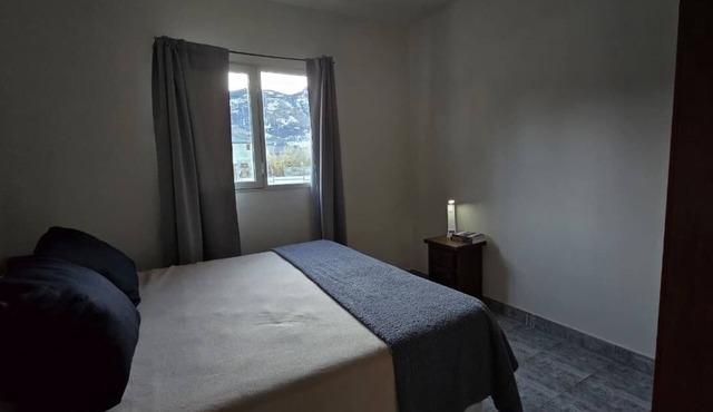 Beautiful Large Cabin – Perfect Location & Stunning Views