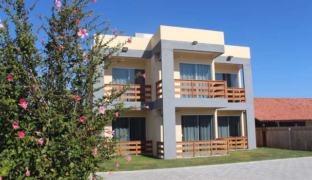 Berê Residential - Kitnet 4 in Enseada da Pinheira