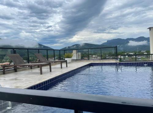 BH42 · BH42: Cobertura com AR, Churrasqueira e Piscina in Ubatuba