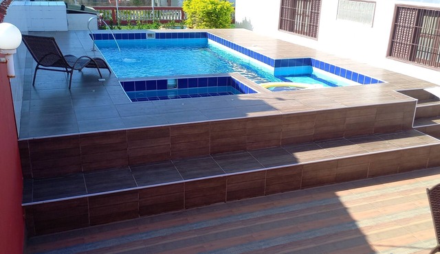 Casa com Piscina 350 Metros da Praia in Balneario Gaivotas Balneario Gaivota