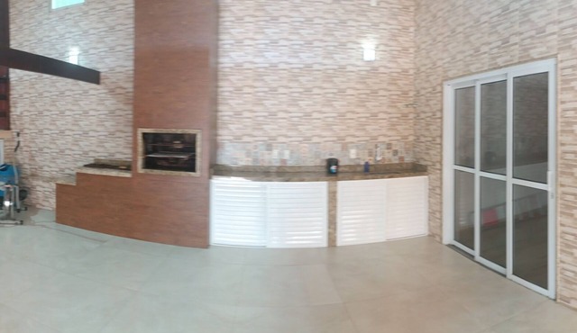 Mega Comfortable house, swimming pool, safe location 20 minutes from the best beaches in RJ in Jardim Sulacap Rio de Janeiro