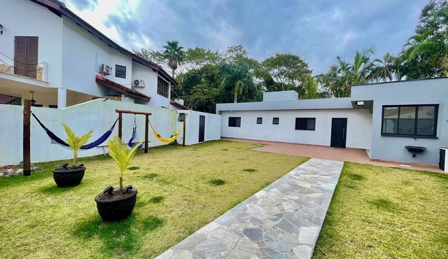 House 290m from the beach in the Costa do Sol Condominium in Loteamento Costa do Sol Bertioga
