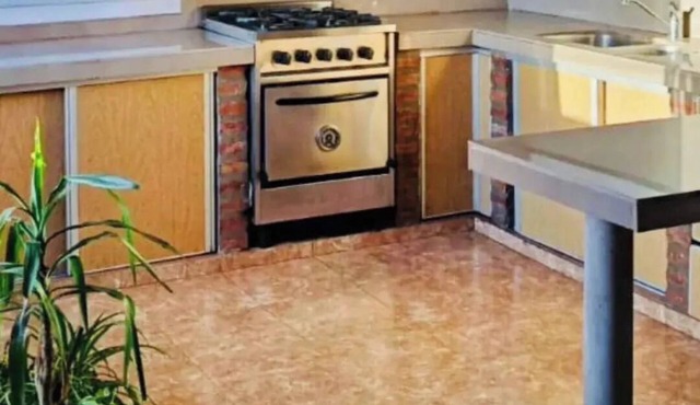 Bright Apartment with Green View, AC and WiFi - Close to the Beach Resort
