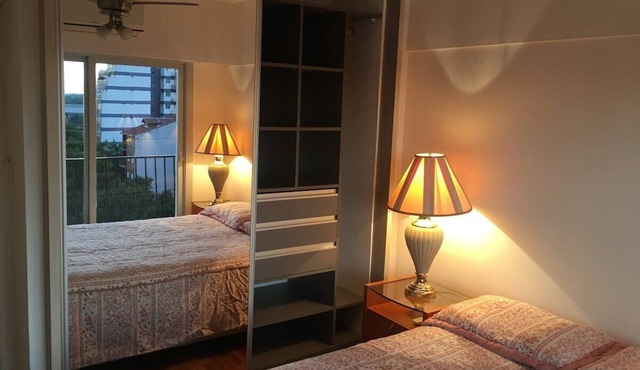 Bright & Large Apartment in Olivos