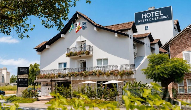 Bristol Sabrina Hotel de Charme Joinville