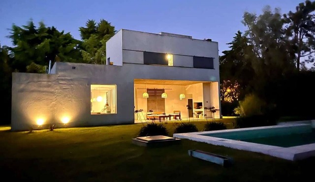 BUHO | House Mediterranean | Laundry Parking Pool