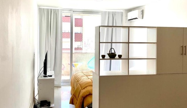 Cálido departamento en el centro de la ciudad