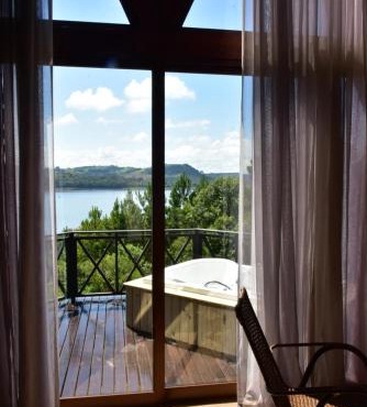 Cabanas Lago - Piratuba-SC in Piratuba