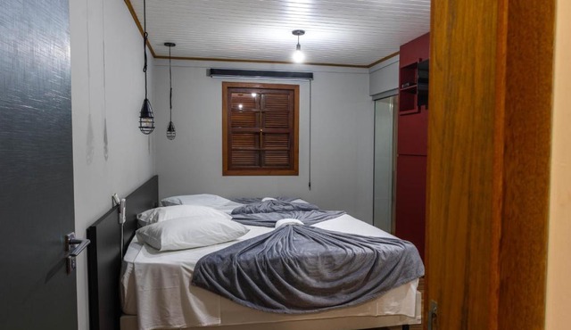 Casa 3 Suítes, Piscina e Churrasqueira in Biguaçu