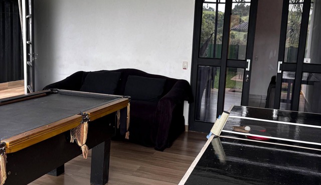 Casa Bela Vista in Bragança Paulista, pet-friendly, near Quinta da Baronesa.