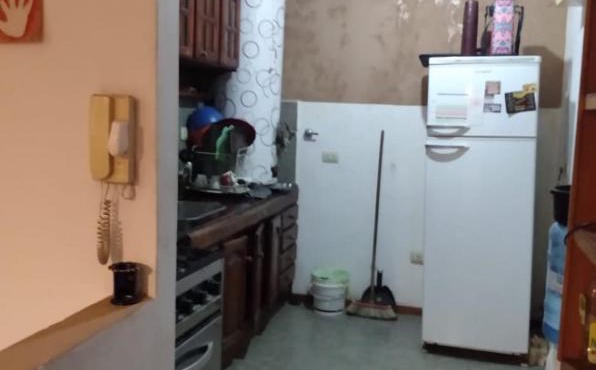 Casa céntrica, ciudad pergamino (bs as)