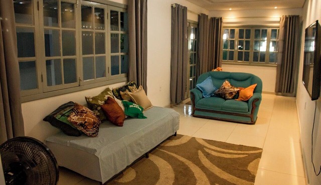 Casa c ótima localização em Teixeira de Freitas-BA