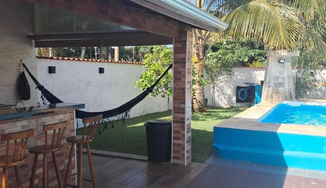 Casa c pisc, churrasq, pet friendly a 200m do mar in Itanhaém