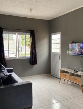 Casa completa com garagem próximo ao Distrito Industrial