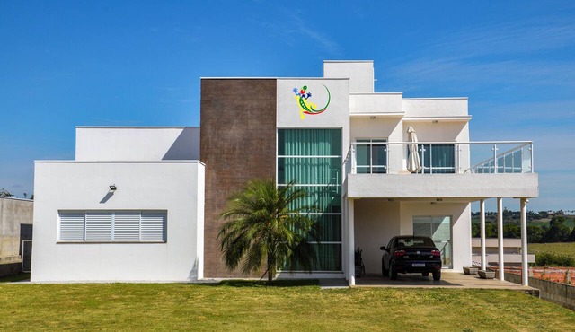 Casa Completa com Jardim em Boituva in Boituva