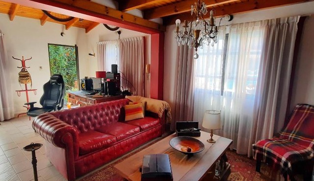Casa/Departamento al fondo - muy cómodo y espaciado
