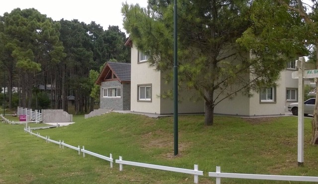 Casa en Alquiler Pinamar Shaw