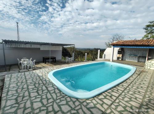 Casa próxima a Raposo Tavares, com piscina