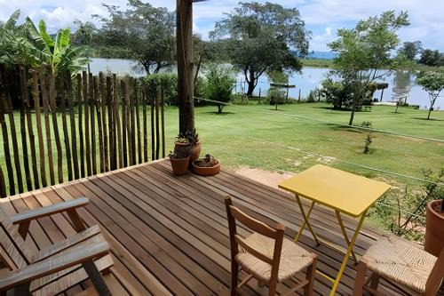 Casinha na Represa 3