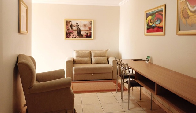 Center Hotel Cambará
