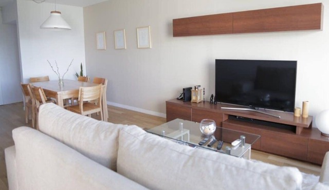 Centro Naval | Modern 2 Bedroom in Olivos