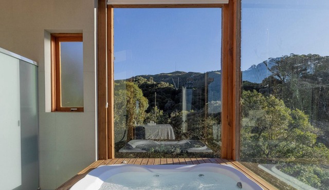 Chalet in Mountains With Magnificent Views Vst017