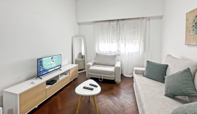 Charming 2-Bedroom Apartment in the Heart of Buenos Aires