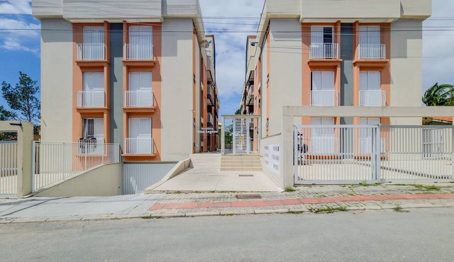 Charming Apt Just 600m From the Sea! - VLA in Florianópolis