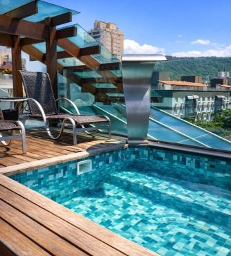 Cobertura Duplex, Piscina Privativa, Churrasqueira, 04 suítes, 2Q Praia