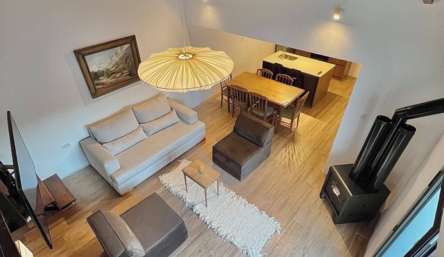 Colonial upscale maison close to vineyards