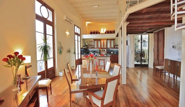 Comfort , Spacious, Bright, 4 bdrm 3 bath, Great Reviews