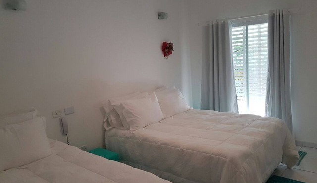 Comfortable Delphin hotel suite Foot in the sand