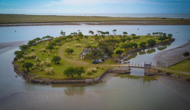 COMPLEJO LA ISLA MAR CHIQUITA