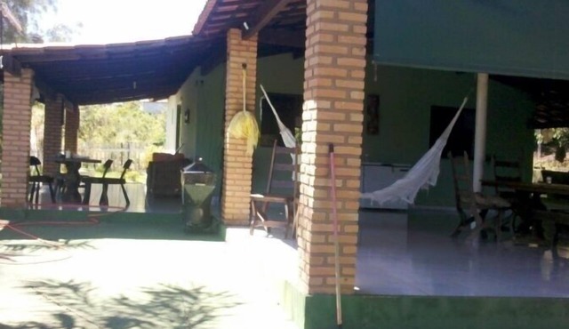 Complete country house on the shores of Lake Corumba IV in Luziania