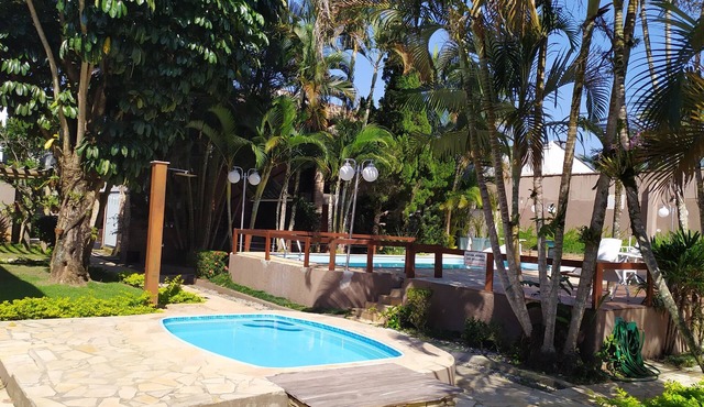 Complete, cozy townhouse in a safe, family-friendly and quiet condominium