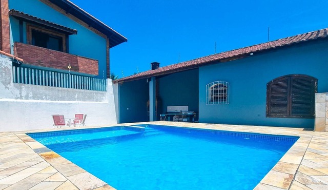Conforto, Piscina, Churrasqueira, 300mts mar, Wi-Fi in Itanhaem