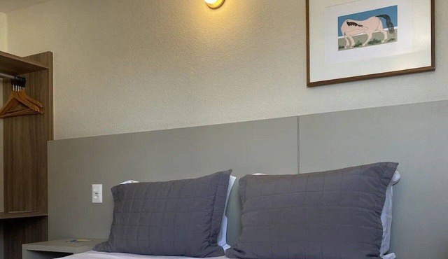 Contemporary Room Steps from Vilas Beach | 10 Min Walk to the Beach
