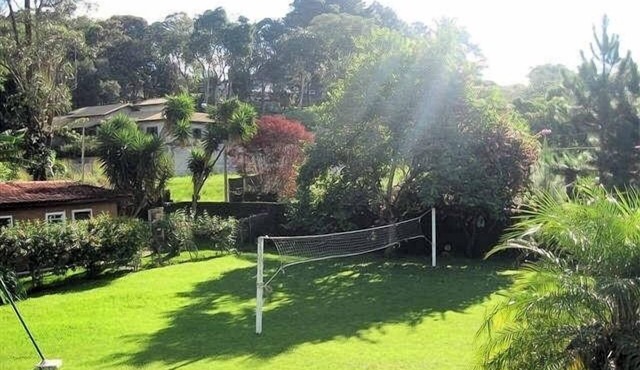 Country house in Cotia - São Paulo, gated community, cozy, 45 min from São Paulo.