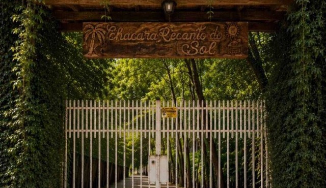Country house in Cruzeiro, SP, with pool, gourmet area and leisure facilities near Canção Nova.