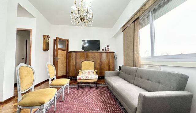 Cozy 2-bedroom apartment with AC and WiFi in pleasant Buenos Aires