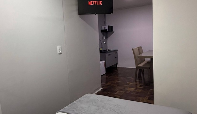 Cozy apartment in a central and quiet area.