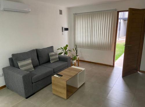 Departamento 2 habitaciones planta baja Hasta 4 huéspedes in Tunuyán