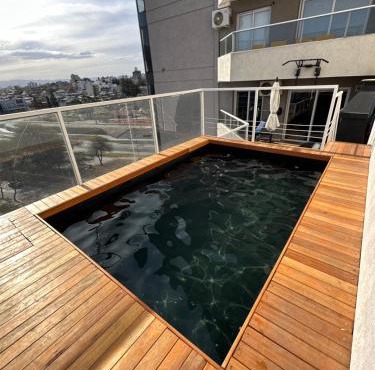 Departamento c/piscina climatizada privada, 4 habitaciones en el centro de Cordoba
