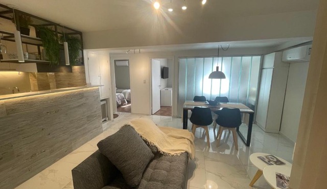 DEPARTAMENTO CENTRICO CON COCHERA - CORDOBA Argentina-