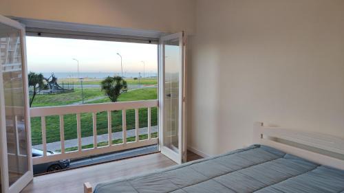 Departamento Moderno Vista al Mar 2