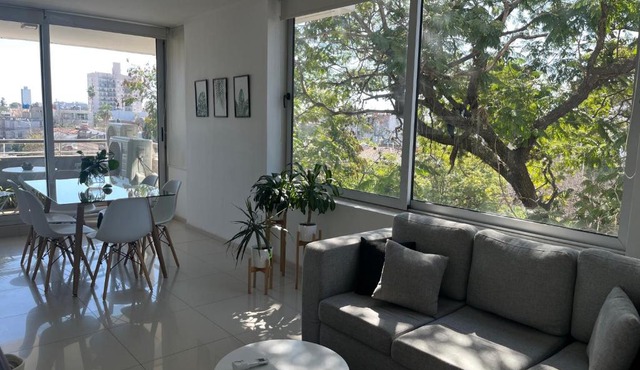Departamento moderno y con excelente ubicación